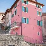 Casa Rosa Rosadalake