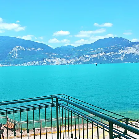 Casa Rosa Rosadalake Villa *