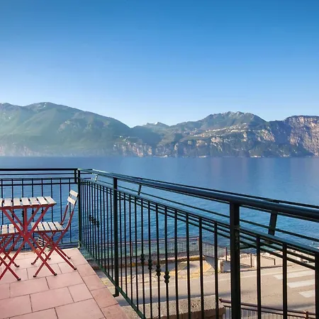 Casa Rosa Rosadalake * Brenzone sul Garda