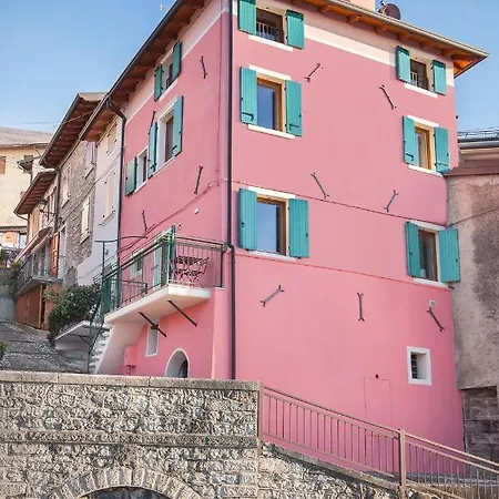 Casa Rosa Rosadalake